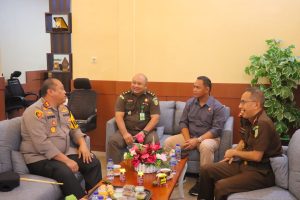 Jumat Curhat, Kapolresta Bulungan dan PJU Polresta Bulungan Kunjungi Kejaksaan Negeri Bulungan (2)